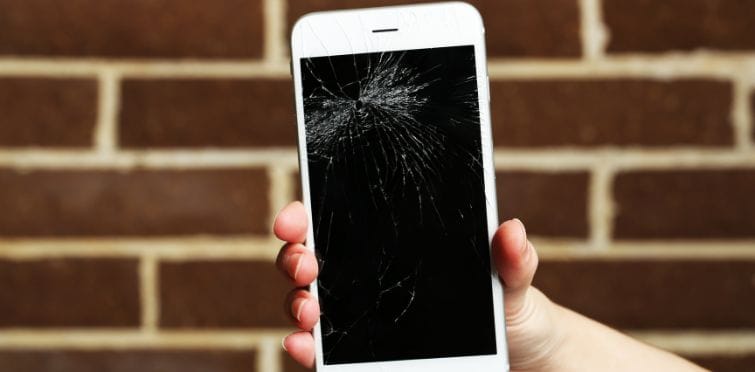 Guia para Celular com Tela Trincada