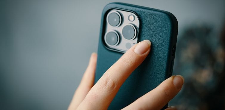 Como Consertar iPhone 16 com a Tela Quebrada