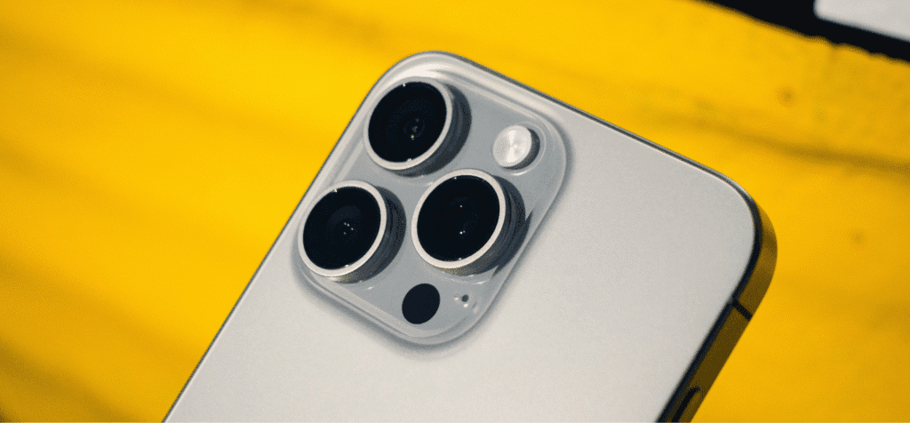 como-consertar-o-vidro-do-iPhone-16