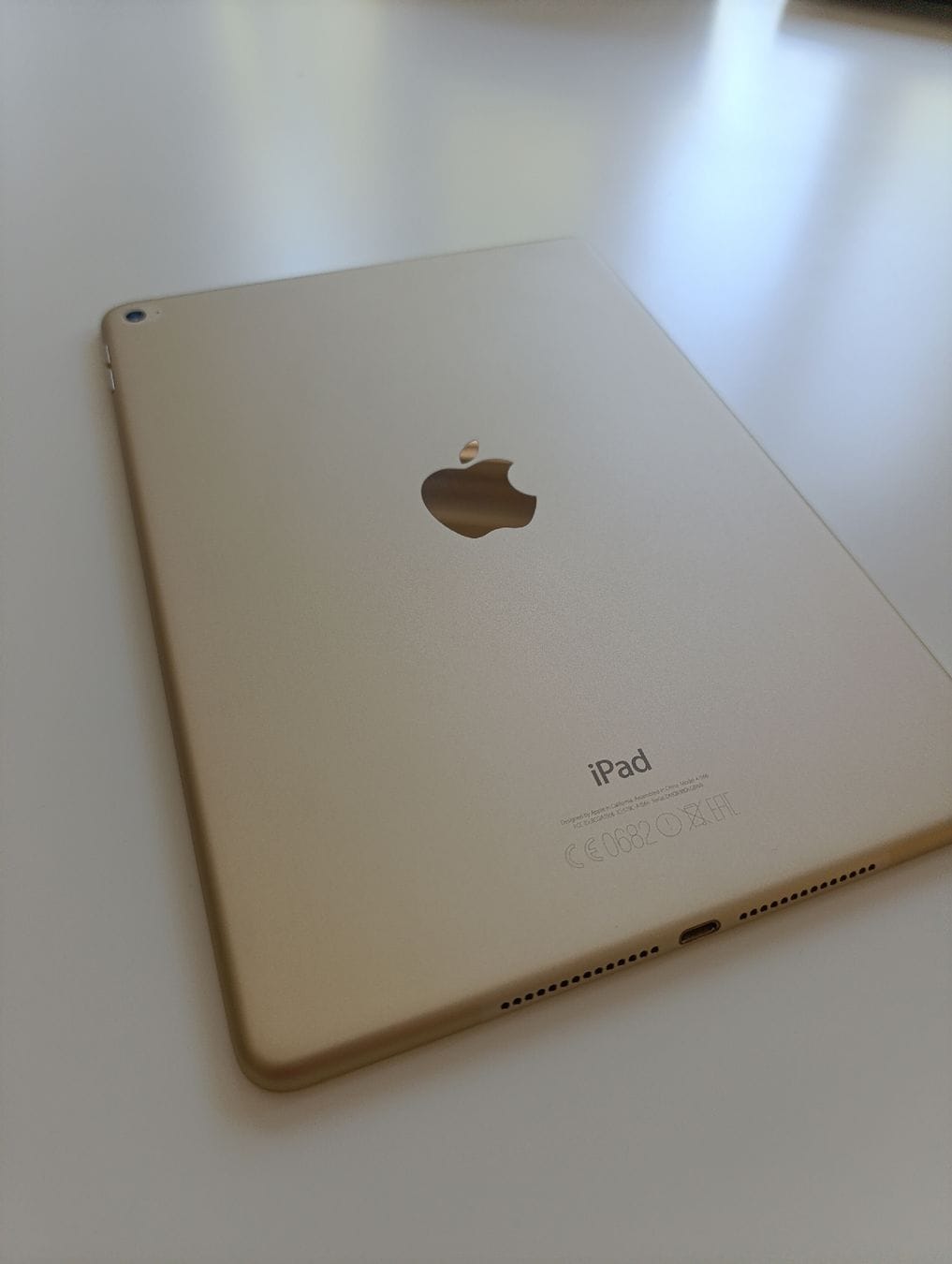 E-possivel-trocar-so-o-vidro-do-iPad-Air
