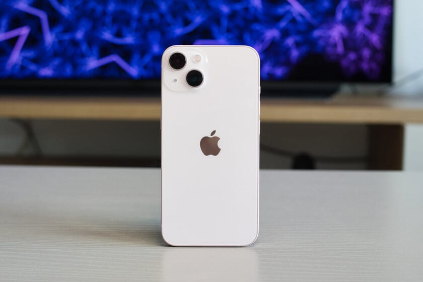 E-possivel-trocar-so-o-vidro-do-iPhone-13