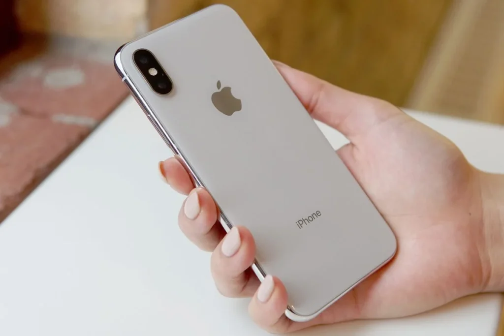 E-possivel-trocar-so-o-vidro-do-iPhone-X