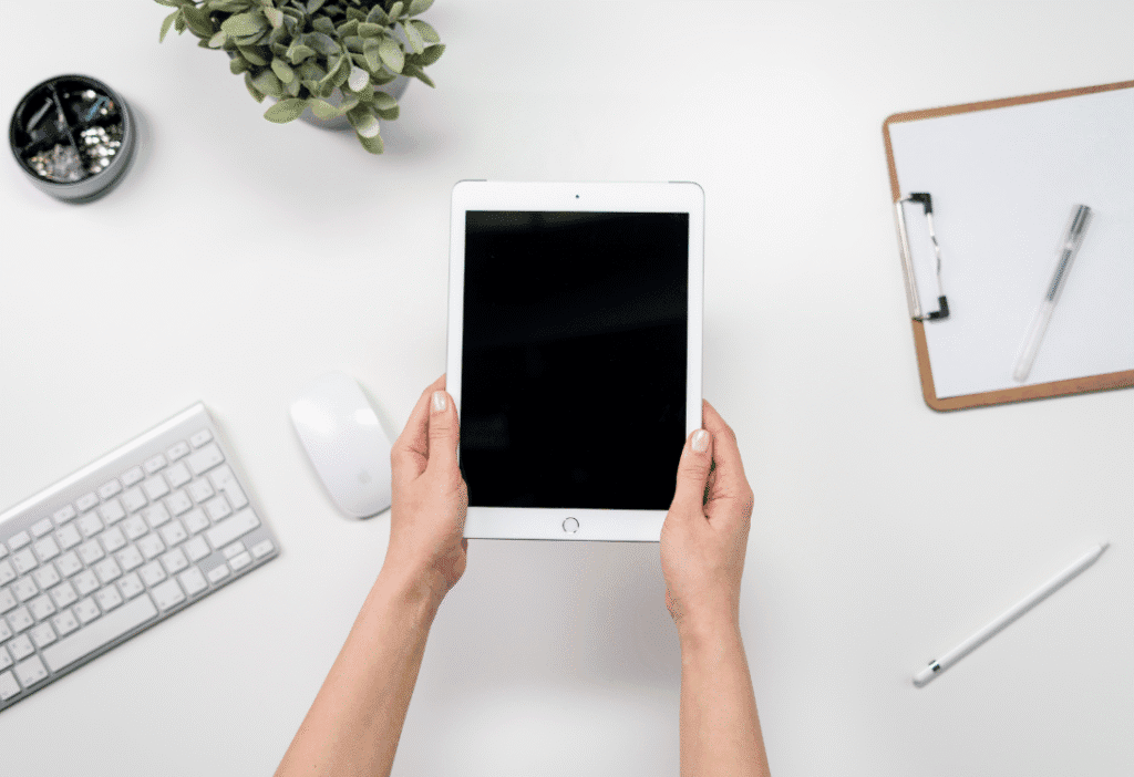 o-que-acontece-quando-quebra-o-vidro-do-iPad-Mini